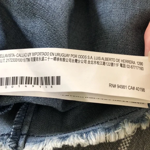 Forever 21 Denim Off the Shoulder Dress or Tunic Shirt Size Medium - Picture 8 of 9